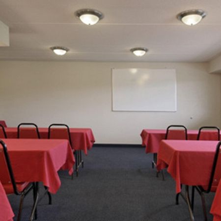 Red Roof Inn St Louis - Westport - Maryland Heights Ascalon Bagian luar foto