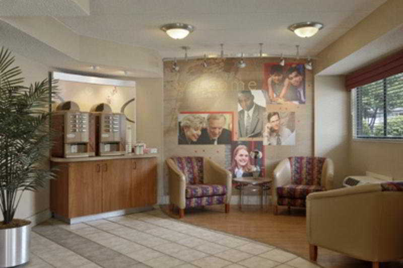 Red Roof Inn St Louis - Westport - Maryland Heights Ascalon Bagian luar foto